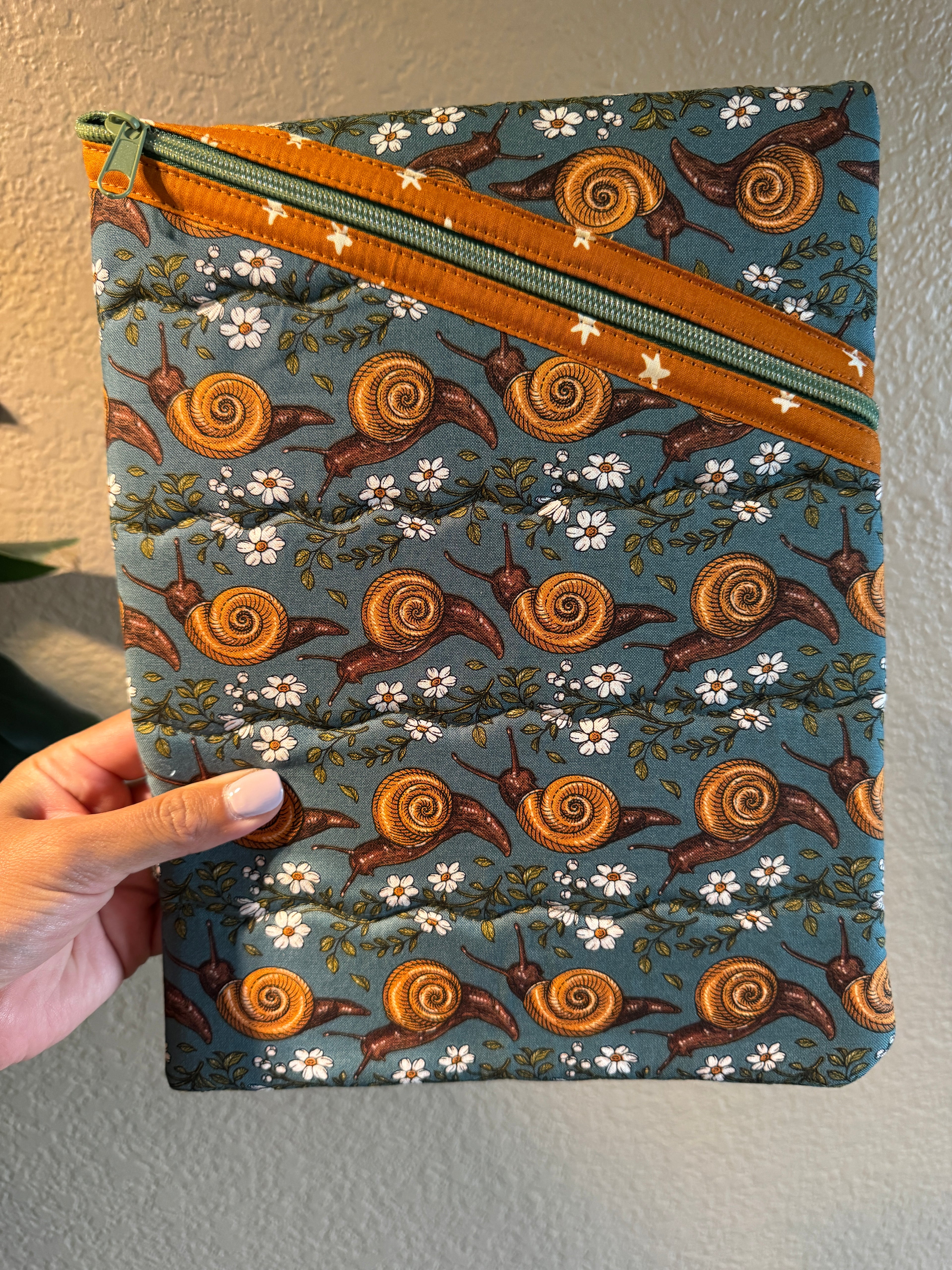 Snail Mail Hardcover/Tablet Sleeve