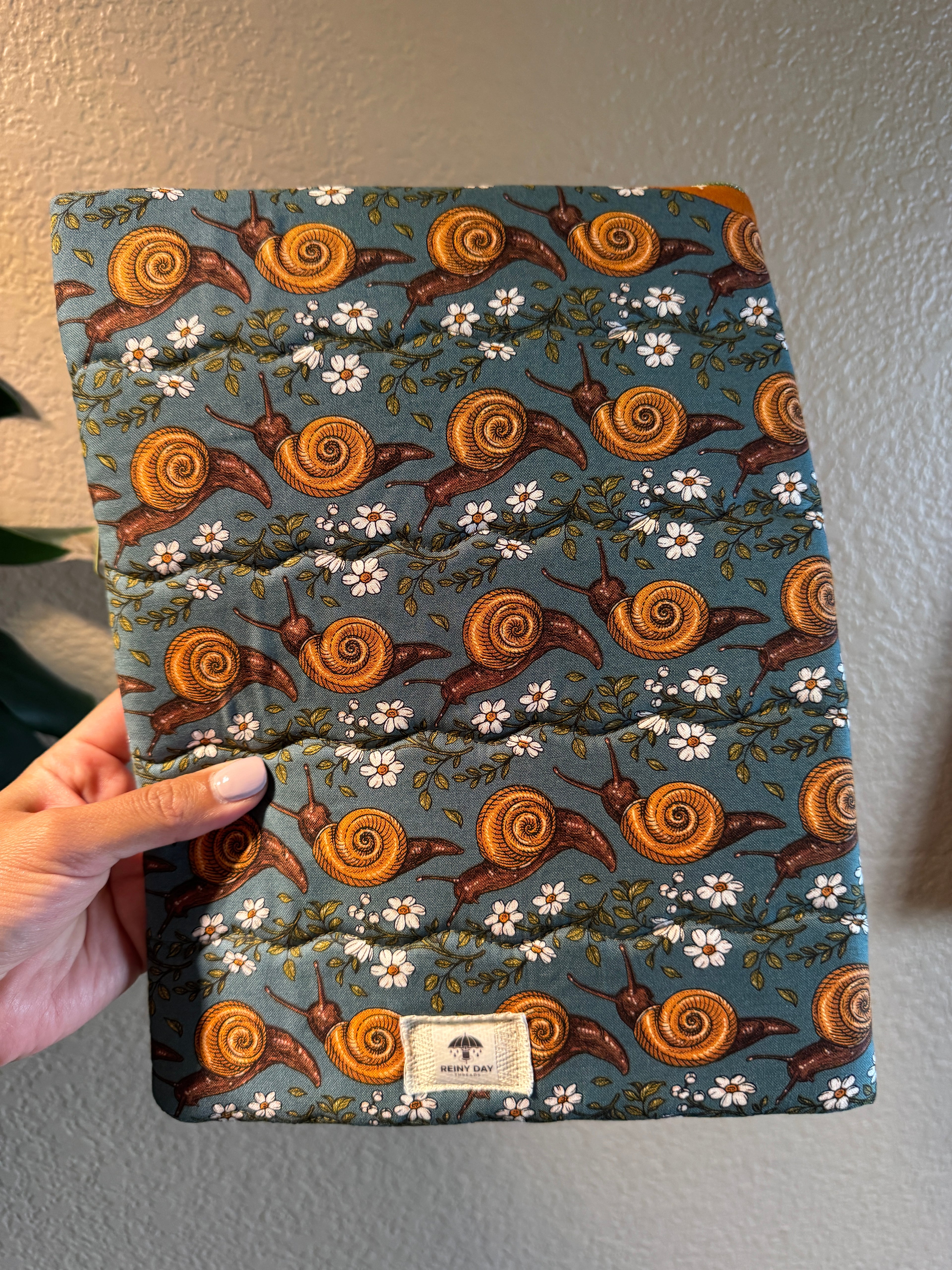 Snail Mail Hardcover/Tablet Sleeve